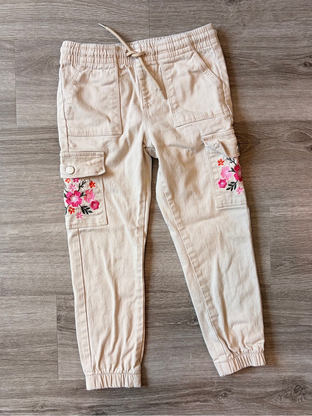 Real Love girls cream pants